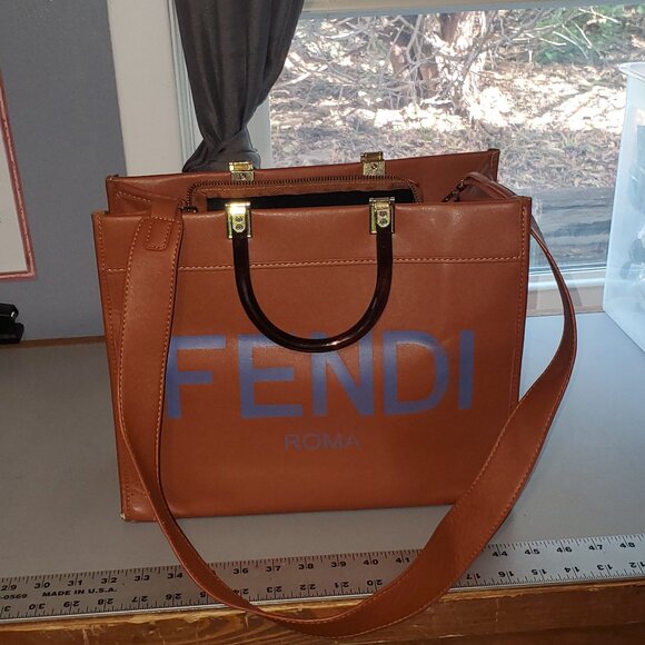 Fendi Shoulder Bag - Picture 1 of 3